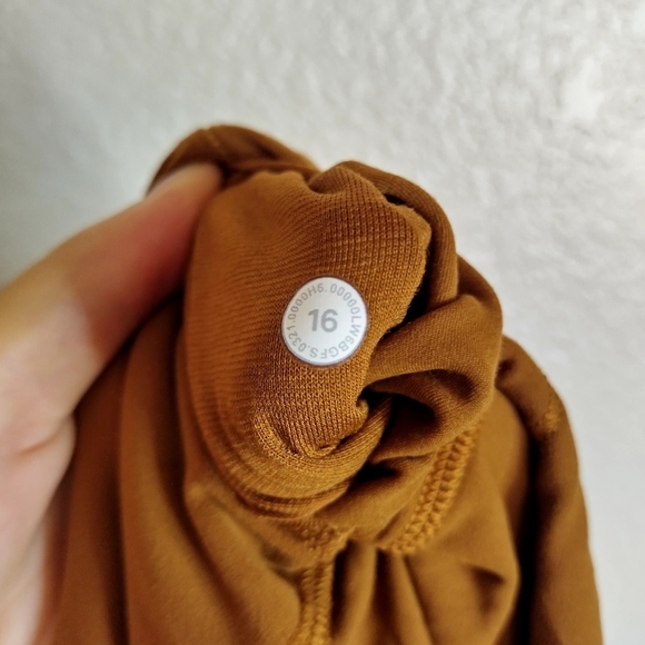 Lululemon Align High-Rise Crop 21"Copper Brown Sz 20 - Picture 8 of 9